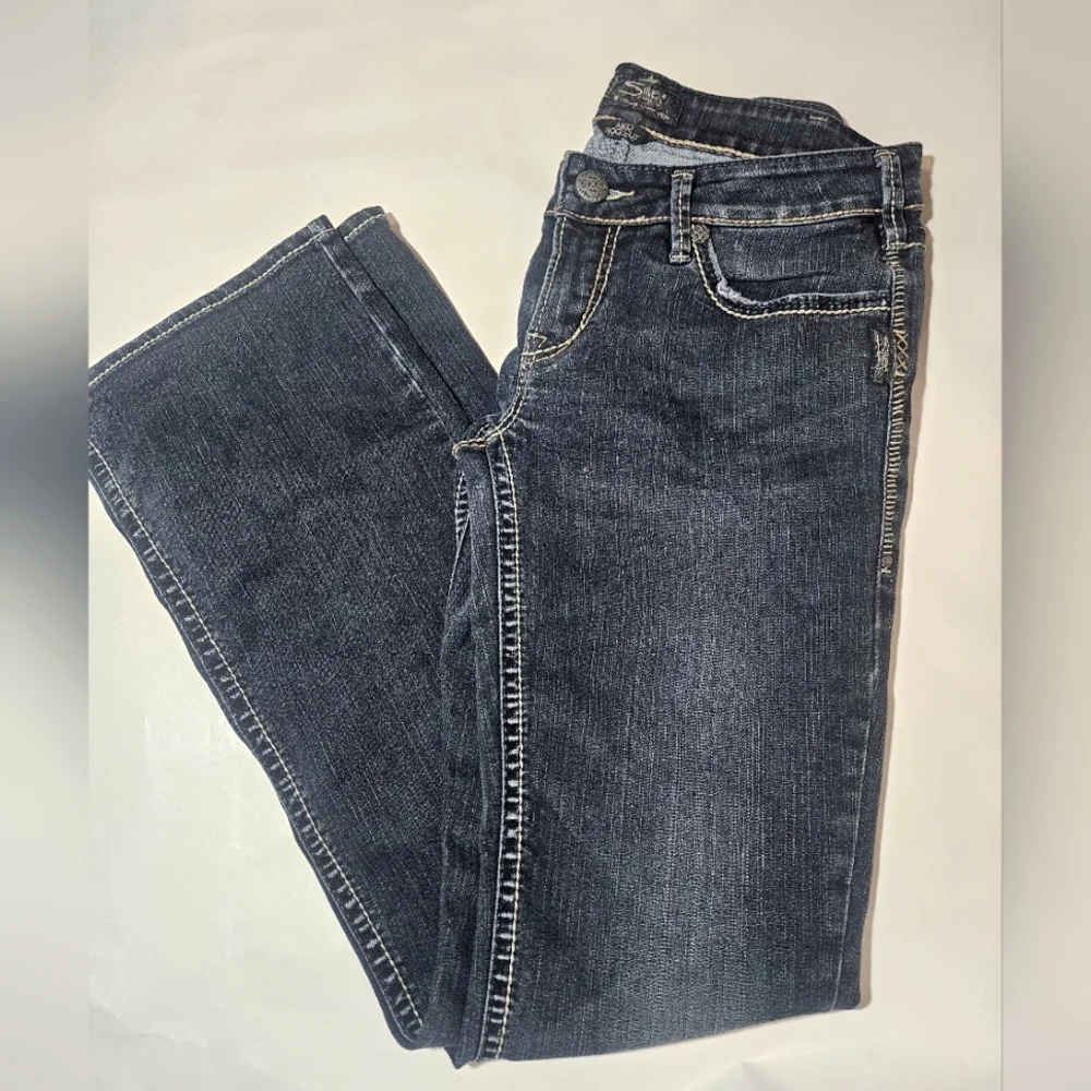 Silver Jeans - Picture 1 of 9